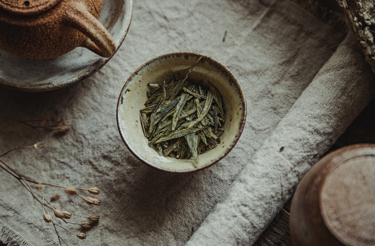 12 Evidence-Based Benefits of Organic Decaf Green Tea